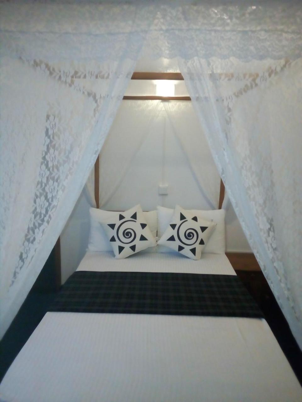 Zion White House Hotell Nuwara Eliya Rom bilde